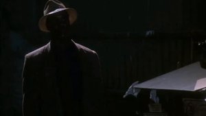 Predator 2 🎬 | Harrigan meet the chief gang King Willie