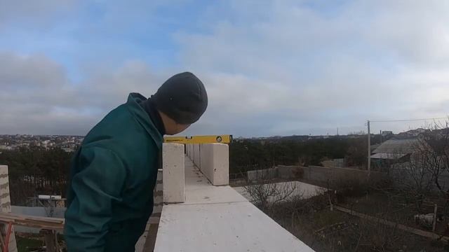 Подготовка под армопояс ч2 пристройка своими руками из автоклавного газоблока.Кладка