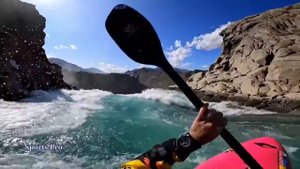 Экстрим. Это просто безумие. Спуск на байдарках