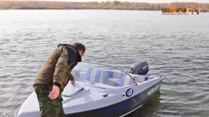 Российская моторная лодка "Бестер - 400" (комбинированная)
