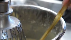 Тесто для дрожжевых блинов на планетарном миксере WLBake PM12B