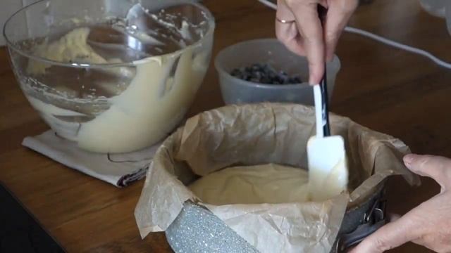 ВКУСНЫЙ ПИРОГ С ЧЕРНОЙ СМОРОДИНОЙ СЕЗОННЫЙ ПИРОГ С ЧЕРНОЙ СМОРОДИНОЙ