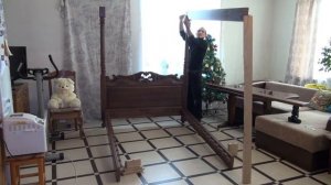 кровать