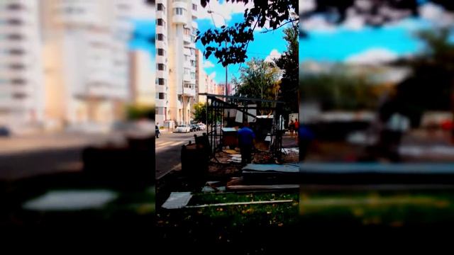 Метро Кантемировская. Крысы!!! В продуктовых ларьках!!! смотреть онлайн