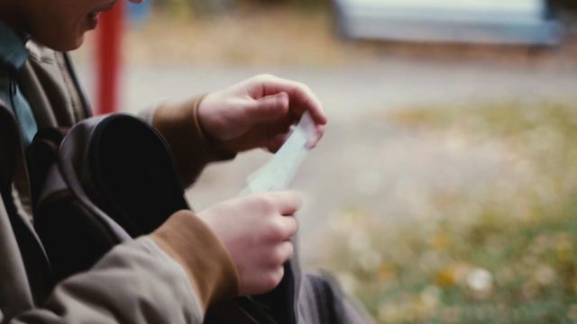 "Человеку надо мало ..." смотреть онлайн