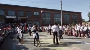 Вальс учеников к последнему звонку