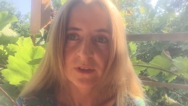 Елена Абрамова: видео-ответ "Куда делся Коралловый Клуб и откуда взялась Аврора"
