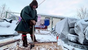 Ремесло души. Чем оленеводы занимаются после переезда в посёлок | Изьватас олэм