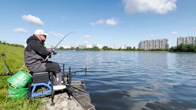 Рыбалка в Братеево! Ловля сопливых на фидер #рыбалка #фидернаяловля смотреть онлайн