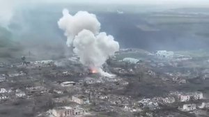 12.12.22 Артемовск (Бахмут), "Солнцепёк" .  на позициях врага полная жо.....