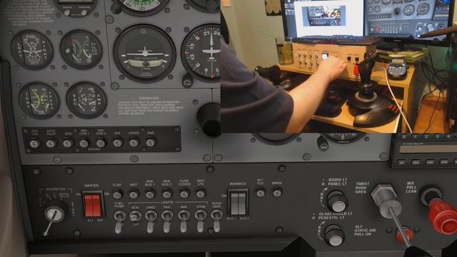 X-Plane 11: Starting the Cessna 172 with switches смотреть онлайн