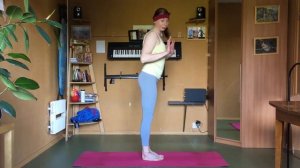 День 01 из 92 дневного курса йоги с Кирой Мур