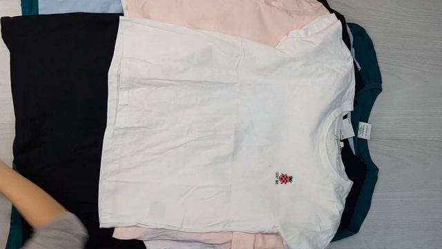 B2 05850 Mix t-shirts C&A (Фитболки м/ж)№2 3,65кг 16,90€ за кг 25ед смотреть онлайн