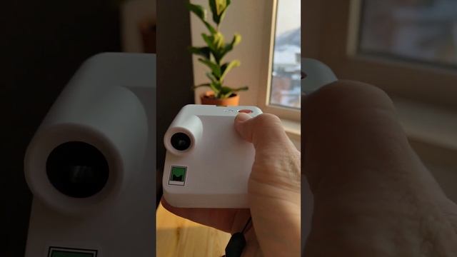 Polaroid Go — самая маленькая в мире камера мгновенной фотографии ???