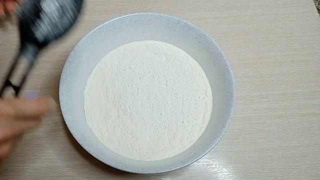 Простой и очень вкусный,Пирог с Щавелем и Мятой! смотреть онлайн