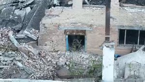 Часов Яр.
Российские войска продвинулись на 350 м в городской застройке
