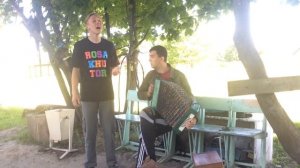 Песни под гармонь - Течет ручей