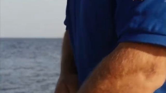 Серия 25. Спиннинг. Ловля окуня на ''съедобную резину''. Рыбалка с Нормундом Грабовскисом. смотреть онлайн