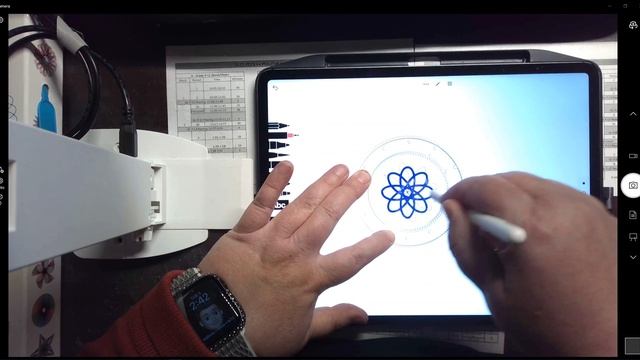 Tayasui Sketches with Spirograph