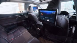 ( 4K ) Lexus RX300 version L : White