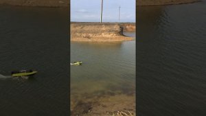 Кораблик для рыбалки советую посмотреть