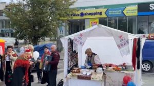 Зазывают на ярмарку