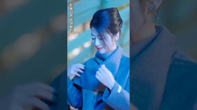 一口氣看完！【吉祥三寶之總裁爹地超寵妻】被下藥的灰姑娘誤入總裁房間，和總裁一夜情生下三胞胎，6年後總裁再次見到來面試的她，直接把她綁回家寵上天！#芙芙追剧#短剧推荐#甜宠#短剧#熱劇#爱情#都市#腹
