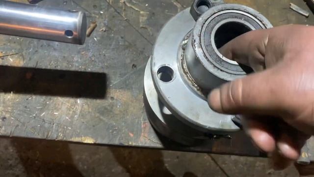 Собрал мобильный расточной  станок своими руками из подручных средств