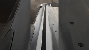 Работа с герметиком. Шов на крыше  Nissan Pathfinder