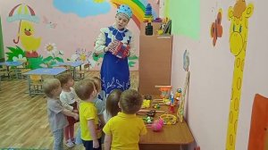 Сюжетно-ролевая игра в первой младшей группе "поиграем на музыкальных инструментах"