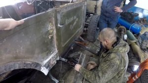 ЗРЯ МЫ РАСПИЛИЛИ КУЗОВ НА ГАЗ 69!!! КАК ЖЕ ТЕПЕРЬ ВЫСТАВИТЬ ЗАЗОРЫ??!!!