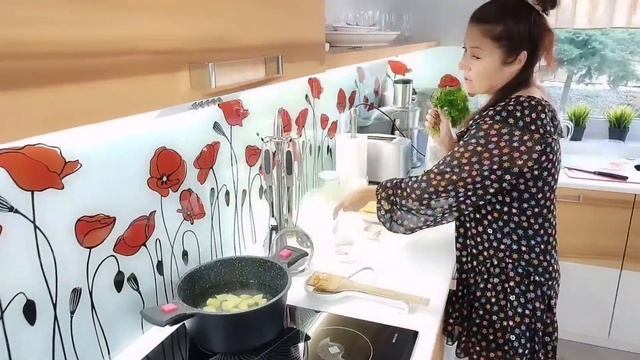 Делюсь рецептом вкусного итальянского супа с фаршем на основе сливок. Шок! Быстро, вкусно, не дорог смотреть онлайн