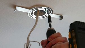 Как установить светодиодную люстру