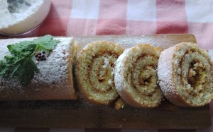 Быстрая выпечка. Рулет домашний за 15 минут.