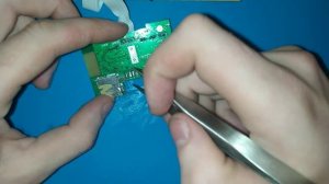 КОЛОНКА НЕ БАЧИТЬ USB ФЛЕШКУ  ремонт та усунення недоліків