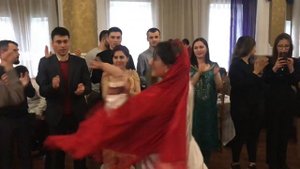 Красивый Памирский танец ??