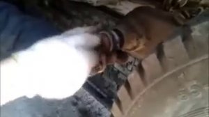 2 способа вытащить сломаный торсион. 2 ways to pull out a broken torsion