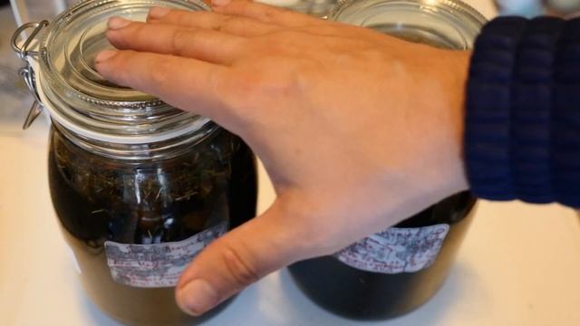 Ултра тройчатка с бела мадона и други магии смотреть онлайн