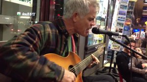 ПОТРЯСАЮЩИЙ ГОЛОС И МУЗЫКА ► Настоящие Таланты Вынуждены Играть На Улице