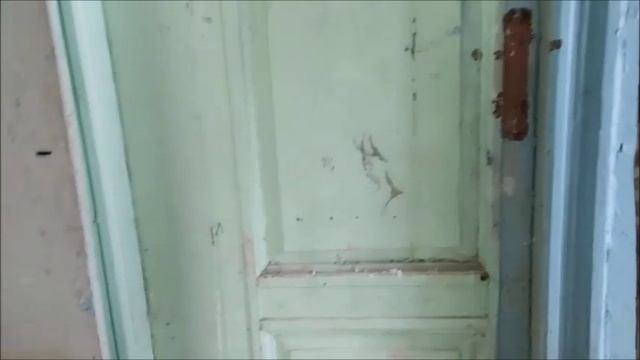 Заброшенная усадьба в деревне Денисово
денисово.mp4
