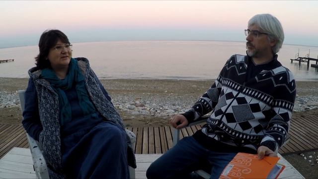 Беседа с Юлией Маричи о «шизотерике», мастерстве и хоумтерапии ч.1 смотреть онлайн