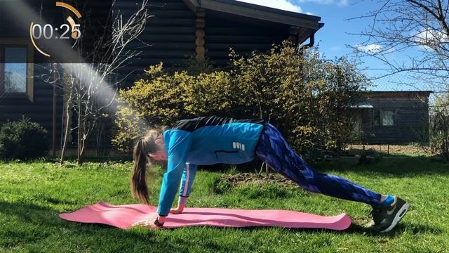 Как убрать живот и бока за 8 минут? Динамическая планка смотреть онлайн