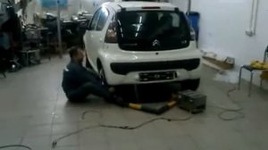 Citroen C1 ручная машина.