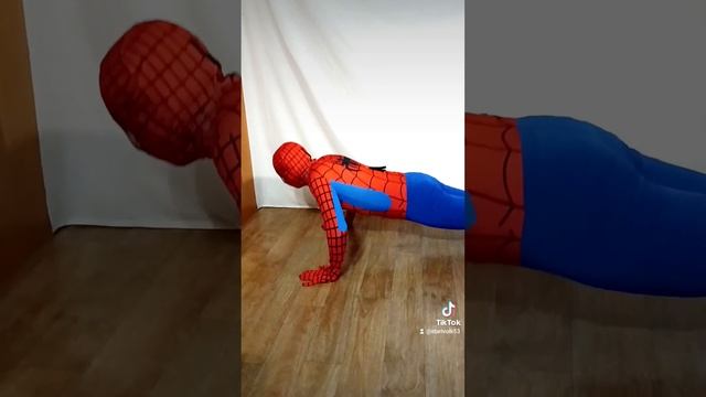 -ЧУШПАН,СО СПОРТОМ ДРУЖИШЬ? #кровьнаасфальте #словопацанакровьнаасфальте  #shorts #starivolk #старый