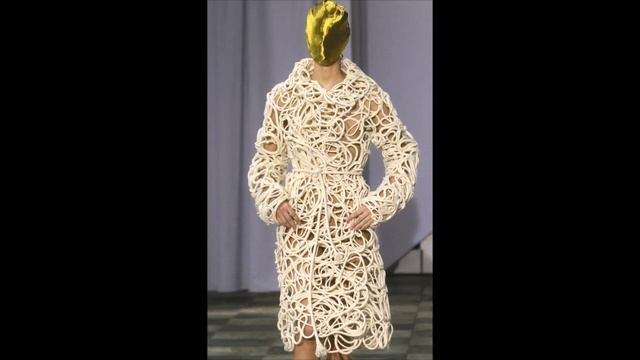 Минутка юмора: смешные костюмы из сети смотреть онлайн