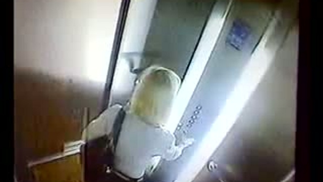 Конфуз в лифте ТЦ / www.kengarags.ru смотреть онлайн