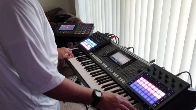 DANTE'S GETTING DOWN WITH SOUND. смотреть онлайн