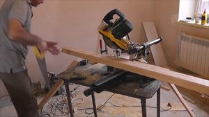 Установка поручня. Устанавливаем поручень на лестницу. Первый по лестницам.