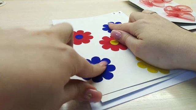 Сенсорные карточки. смотреть онлайн