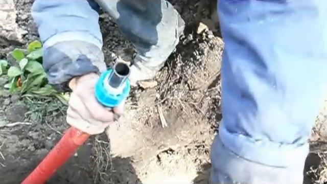 Водопровод от колодца к дому